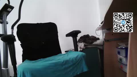 Snapshot of fat_bubble chatting on June 30, 2026, 5:36 pm Fat Bernd online show from June 30, 2026, 5:36 pm