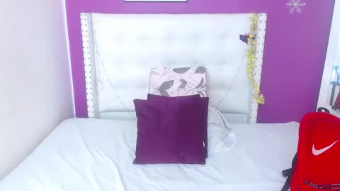 fat_naughtyass online show from December 3, 2025, 1:31 pm