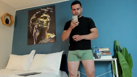 Snapshot of fatdick_1 chatting on December 21, 2024, 8:21 pm M A T T E O online show from December 21, 2024, 8:21 pm