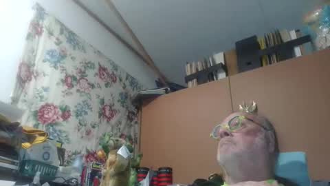Fred. online show from May 15, 2026, 11:12 pm