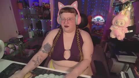 Snapshot of fatveronica chatting on March 25, 2026, 2:23 pm FatVeronica online show from March 25, 2026, 2:23 pm