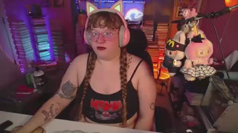 Snapshot of fatveronica chatting on July 31, 2026, 6:51 pm FatVeronica online show from July 31, 2026, 6:51 pm