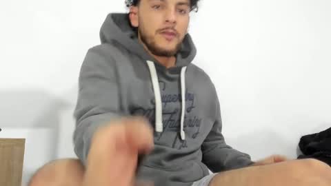 Snapshot of favid95 chatting on February 2, 2025, 4:26 am favid95 online show from February 2, 2025, 4:26 am