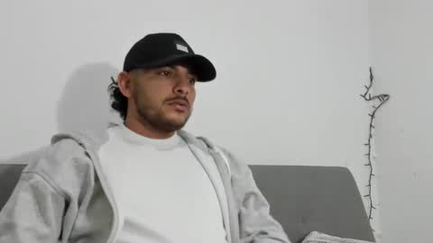 Snapshot of favid95 chatting on February 28, 2025, 10:50 pm favid95 online show from February 28, 2025, 10:50 pm