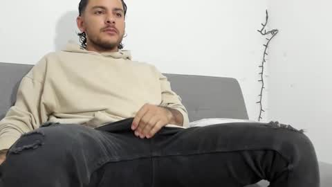 Snapshot of favid95 chatting on March 2, 2025, 5:01 am favid95 online show from March 2, 2025, 5:01 am