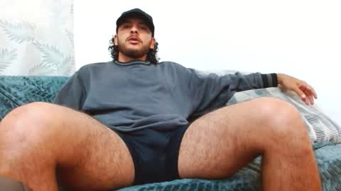 Snapshot of favid95 chatting on September 21, 2025, 6:31 pm favid95 online show from September 21, 2025, 6:31 pm