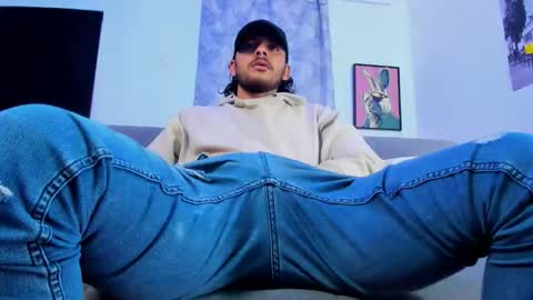 Snapshot of favid95 chatting on February 2, 2026, 10:41 pm favid95 online show from February 2, 2026, 10:41 pm