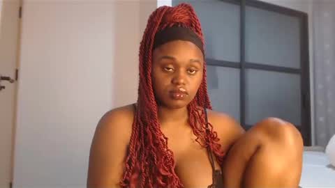 PRETTY online show from January 7, 2025, 1:49 am