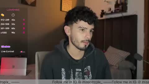 Snapshot of fede69x chatting on July 18, 2026, 5:33 am federik online show from July 18, 2026, 5:33 am