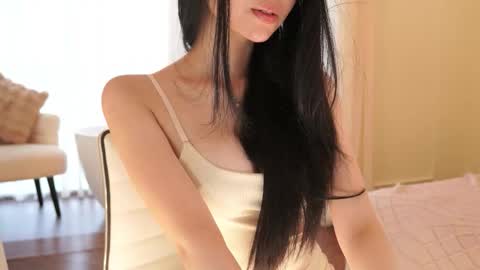 Snapshot of feel_me_00 chatting on December 14, 2025, 3:12 am feel_me_00 online show from December 14, 2025, 3:12 am