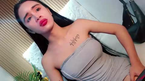 Snapshot of feisty_woman chatting on May 8, 2026, 11:37 am Prianka online show from May 8, 2026, 11:37 am