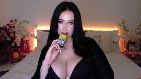 Snapshot of felicia_herceg chatting on October 23, 2025, 11:46 pm Felicia Herceg online show from October 23, 2025, 11:46 pm