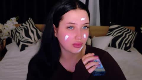 Snapshot of felicia_herceg chatting on November 23, 2025, 6:08 pm Felicia Herceg online show from November 23, 2025, 6:08 pm