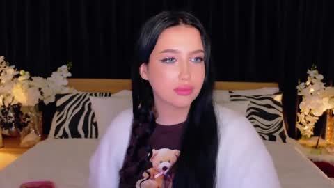 Snapshot of felicia_herceg chatting on November 28, 2025, 12:57 am Felicia Herceg online show from November 28, 2025, 12:57 am