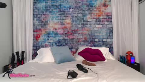 Snapshot of feliciahardon chatting on May 6, 2026, 9:20 pm Felicia Hardon online show from May 6, 2026, 9:20 pm