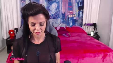 Snapshot of feliciahardon chatting on July 14, 2026, 11:32 pm Felicia Hardon online show from July 14, 2026, 11:32 pm