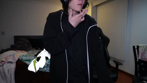 felix0420 online show from December 13, 2024, 8:51 am