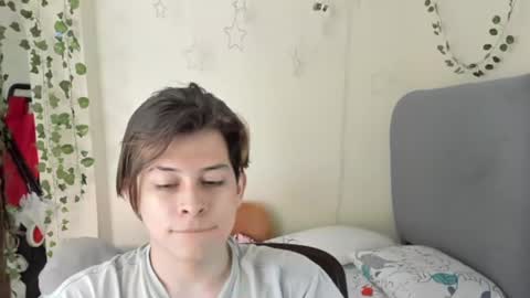 Snapshot of felix_leex chatting on September 19, 2025, 7:14 pm Felix leex online show from September 19, 2025, 7:14 pm