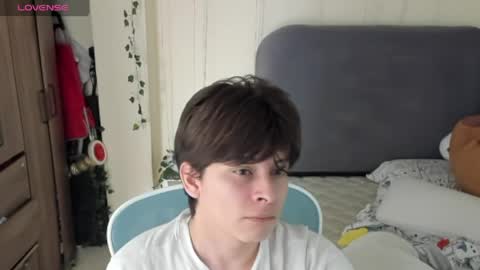 Snapshot of felix_leex chatting on June 4, 2026, 7:09 pm Felix leex online show from June 4, 2026, 7:09 pm