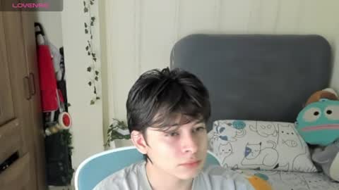 Snapshot of felix_leex chatting on June 15, 2026, 6:54 pm Felix leex online show from June 15, 2026, 6:54 pm
