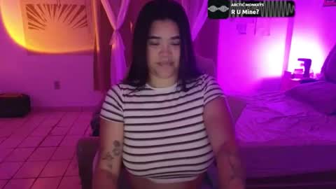felurianfleurfae online show from April 13, 2026, 9:31 pm