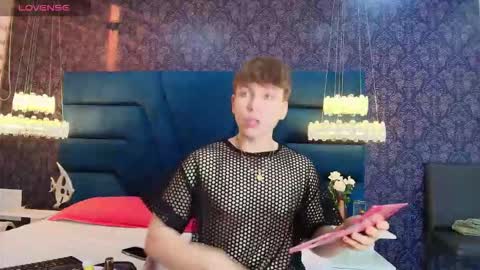 Femboy Max online show from January 16, 2026, 11:58 am
