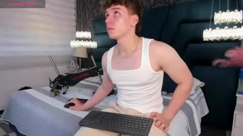 Femboy Max online show from July 11, 2026, 11:46 am