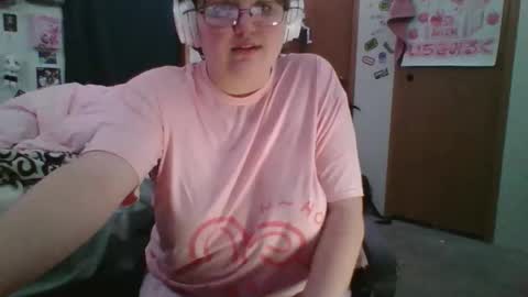 femcelsam online show from March 27, 2026, 1:22 am