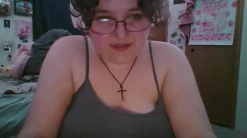 femcelsam online show from April 2, 2026, 4:10 am
