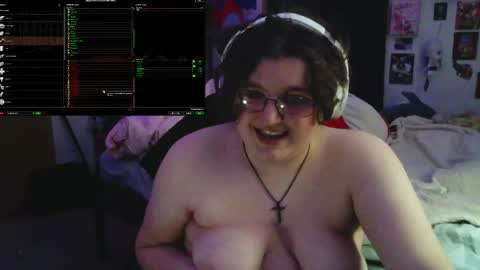 femcelsam online show from April 15, 2026, 4:30 am