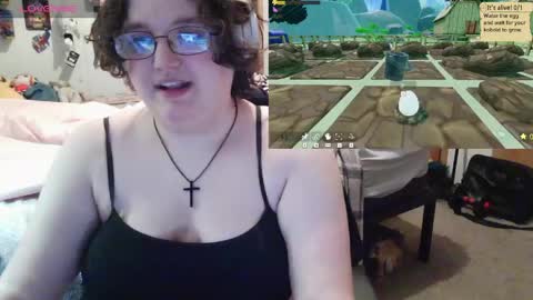 femcelsam online show from May 19, 2026, 7:58 am