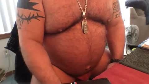 Snapshot of femdomisgood chatting on February 27, 2026, 11:27 pm Femdomisgood online show from February 27, 2026, 11:27 pm