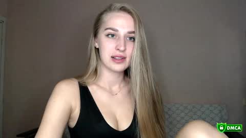 Snapshot of femkedejager chatting on May 19, 2026, 7:53 pm Femke online show from May 19, 2026, 7:53 pm