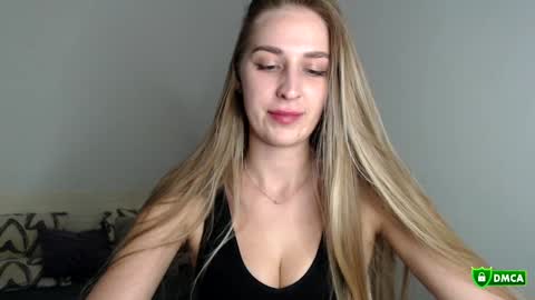 Snapshot of femkedejager chatting on May 21, 2026, 7:43 pm Femke online show from May 21, 2026, 7:43 pm