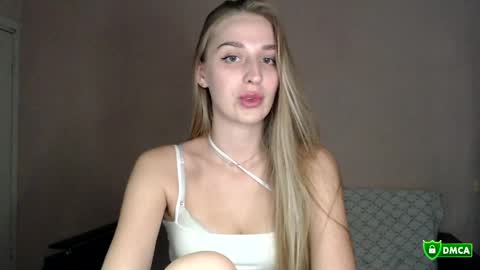 Snapshot of femkedejager chatting on May 28, 2026, 8:28 pm Femke online show from May 28, 2026, 8:28 pm