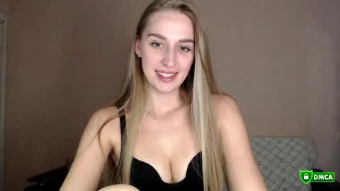 Snapshot of femkedejager chatting on June 2, 2026, 8:11 pm Femke online show from June 2, 2026, 8:11 pm