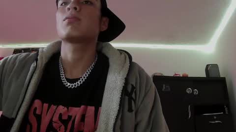 Snapshot of fenix_hardcock chatting on May 20, 2026, 12:33 pm Christian online show from May 20, 2026, 12:33 pm
