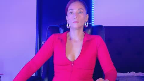 stefannia online show from November 23, 2025, 10:31 pm