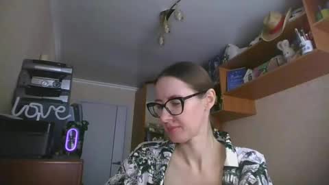 feraliss online show from March 16, 2026, 10:52 am