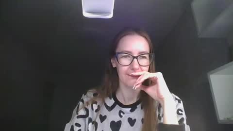 feraliss online show from May 17, 2026, 8:49 pm