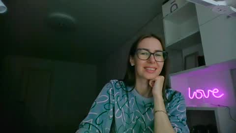 feraliss online show from June 17, 2026, 11:34 am
