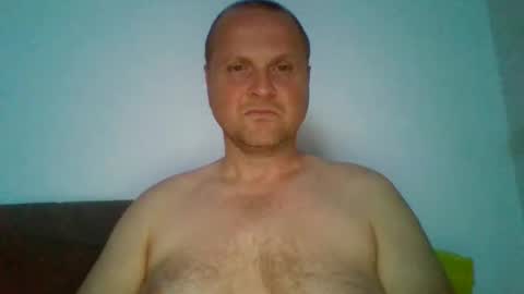 Snapshot of ferkooo111 chatting on May 20, 2026, 2:29 am Dorotheo online show from May 20, 2026, 2:29 am