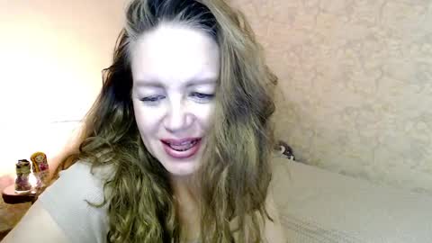 fern_lust online show from June 8, 2026, 2:06 pm