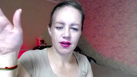 fern_lust online show from June 24, 2026, 5:01 pm