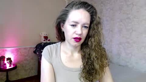 fern_lust online show from June 25, 2026, 9:03 am