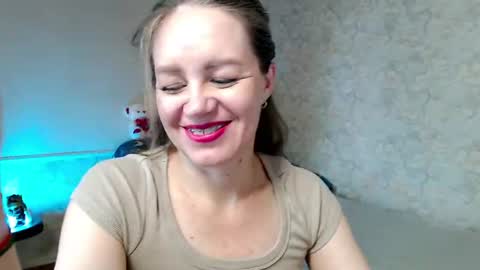 Snapshot of fern_lust chatting on June 26, 2026, 8:30 am fern_lust online show from June 26, 2026, 8:30 am