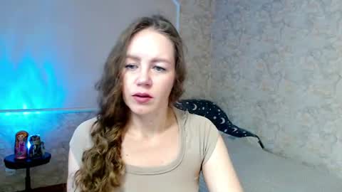 fern_lust online show from July 4, 2026, 8:09 am