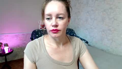 Snapshot of fern_lust chatting on July 20, 2026, 10:39 am fern_lust online show from July 20, 2026, 10:39 am