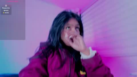 fernanda_liie_ online show from April 29, 2026, 12:31 pm