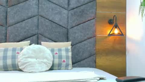 Snapshot of fernandabrown__ chatting on June 22, 2026, 1:07 am FERNANDA BROWN online show from June 22, 2026, 1:07 am